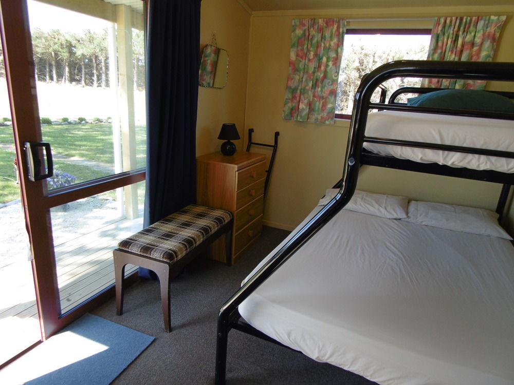 Glenavys Waitaki River Motor Camp מראה חיצוני תמונה