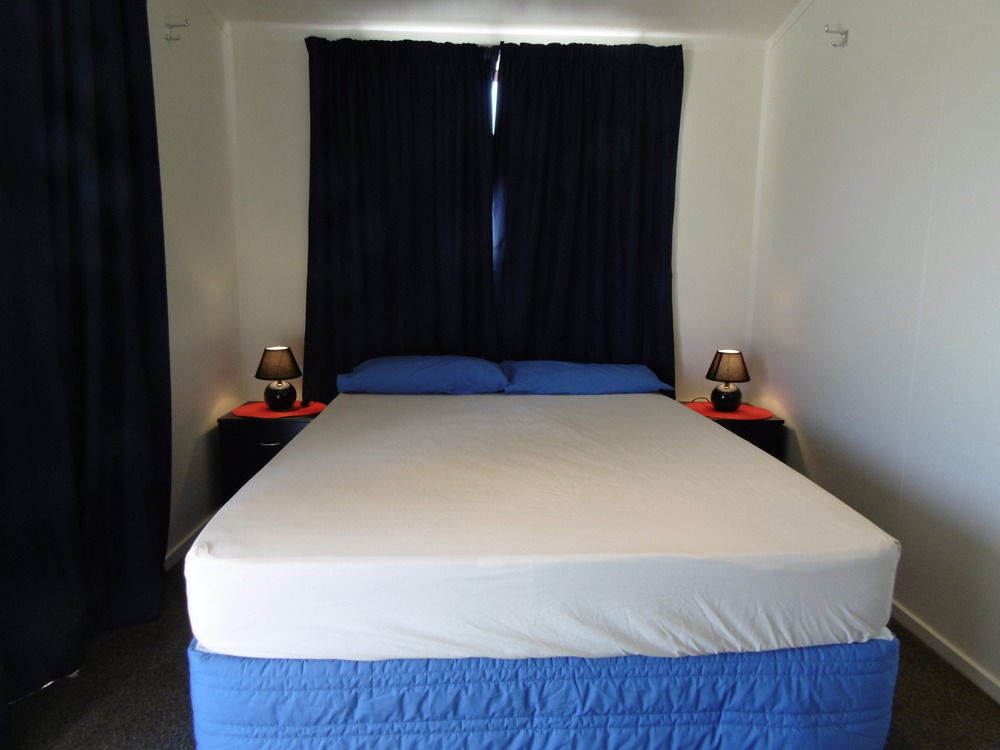 Glenavys Waitaki River Motor Camp מראה חיצוני תמונה
